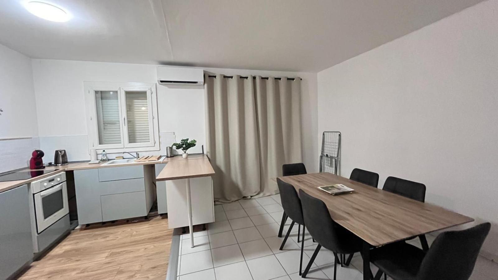 Appartement Climatise Avec Parking A Albi Exteriör bild